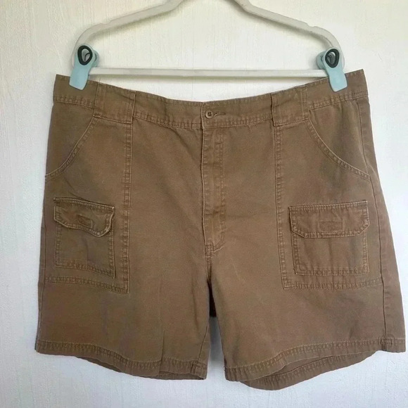 Cabelas 7pocket hiker shorts men’s - Picture 1 of 3